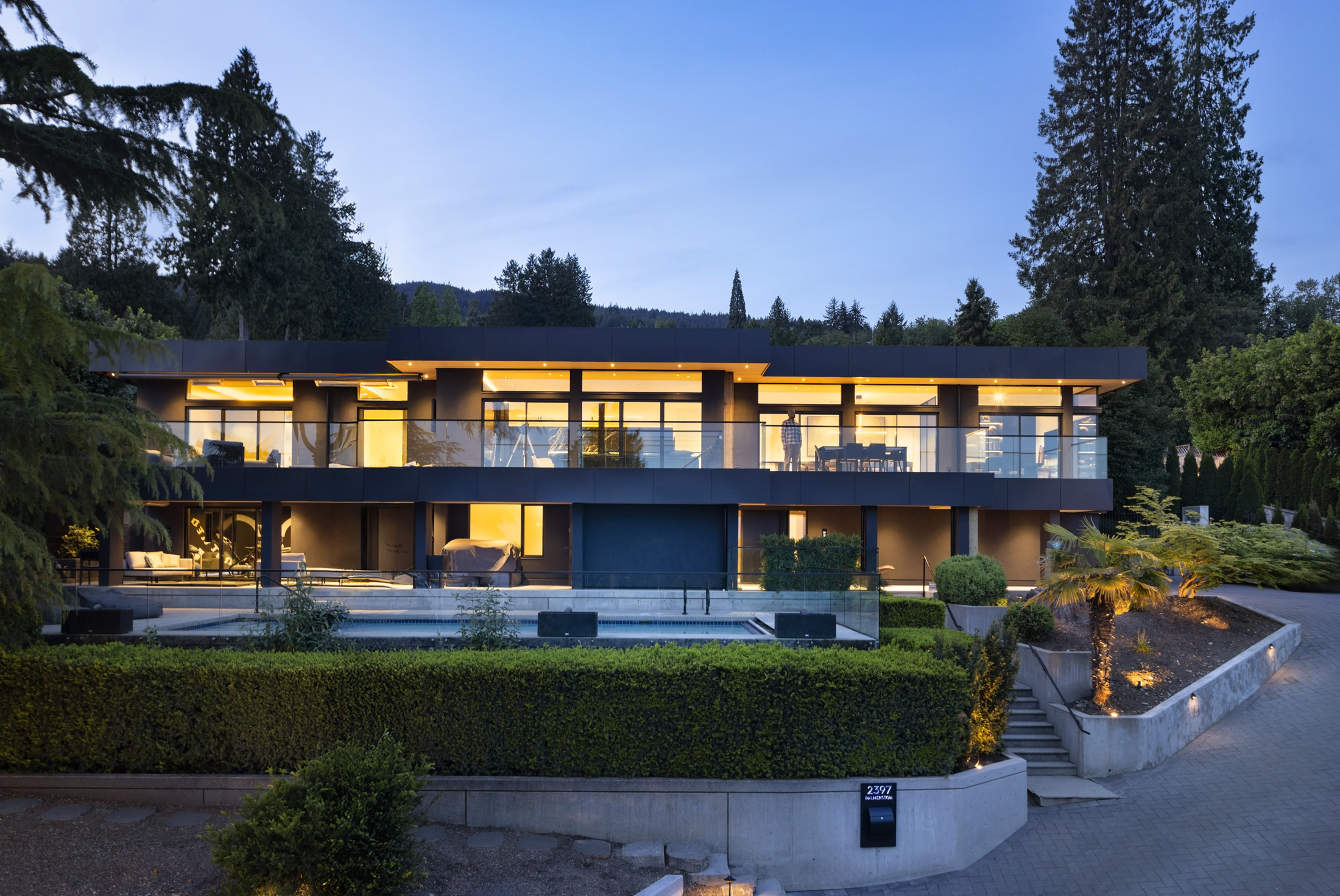 Vancouver Luxury Construction and Renovation Services - Ferrari Construction
